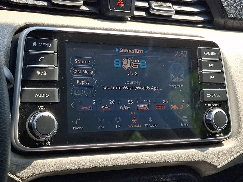 Used 2021 Nissan Versa SV FWD image 16