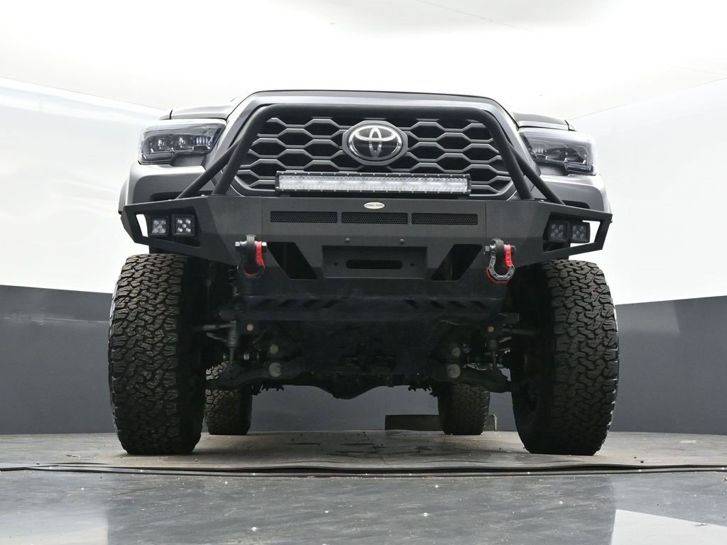 Used 2020 Toyota Tacoma TRD Off-Road image 44