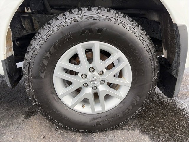 Used 2018 Nissan Frontier SV w/ Value Truck Package image 11