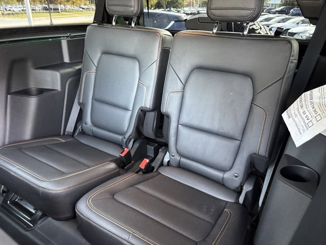 Used 2023 Ford Bronco Badlands w/ Sasquatch Package image 16