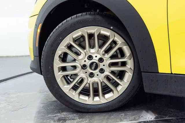 New 2026 MINI Cooper S image 21