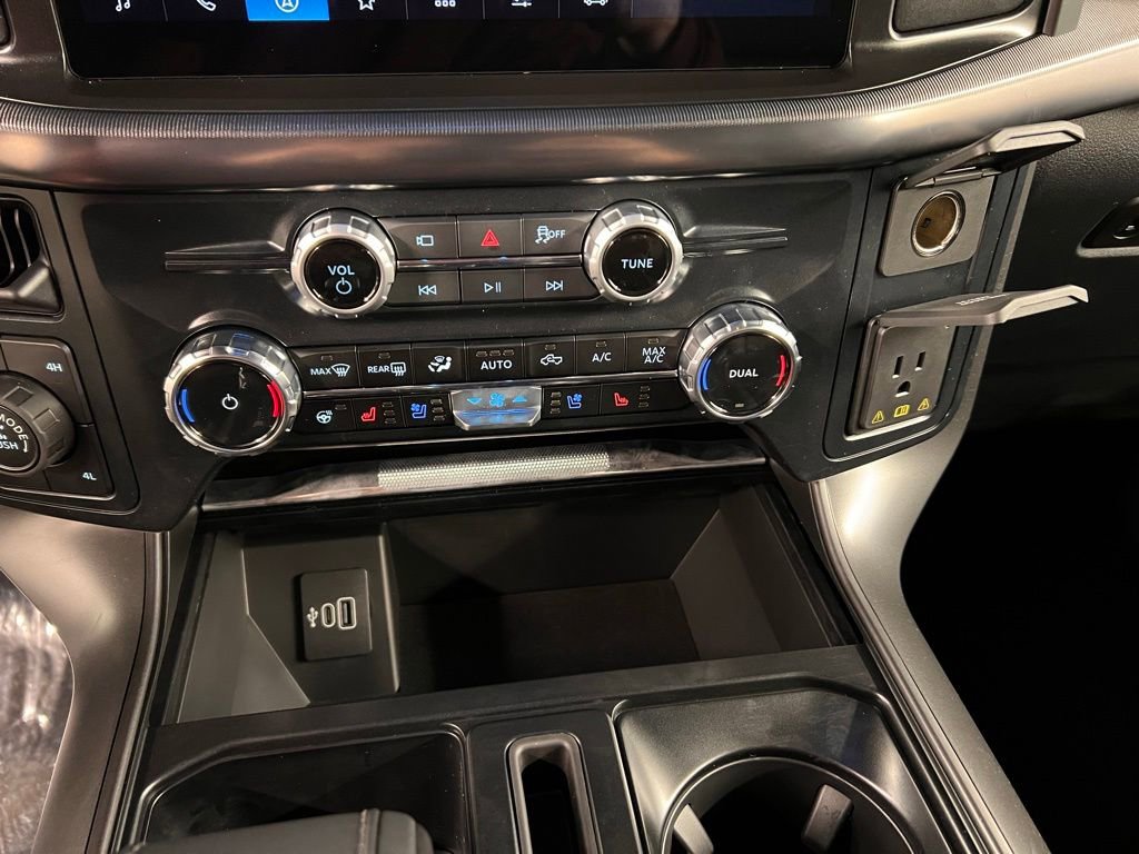 New 2026 Ford F150 Lariat w/ Equipment Group 501A Mid AWD/4WD image 13