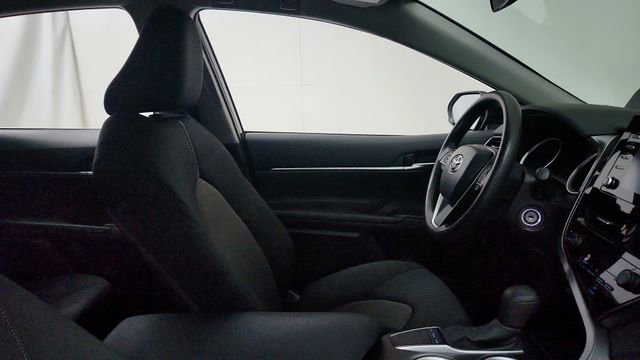 Used 2023 Toyota Camry LE image 24