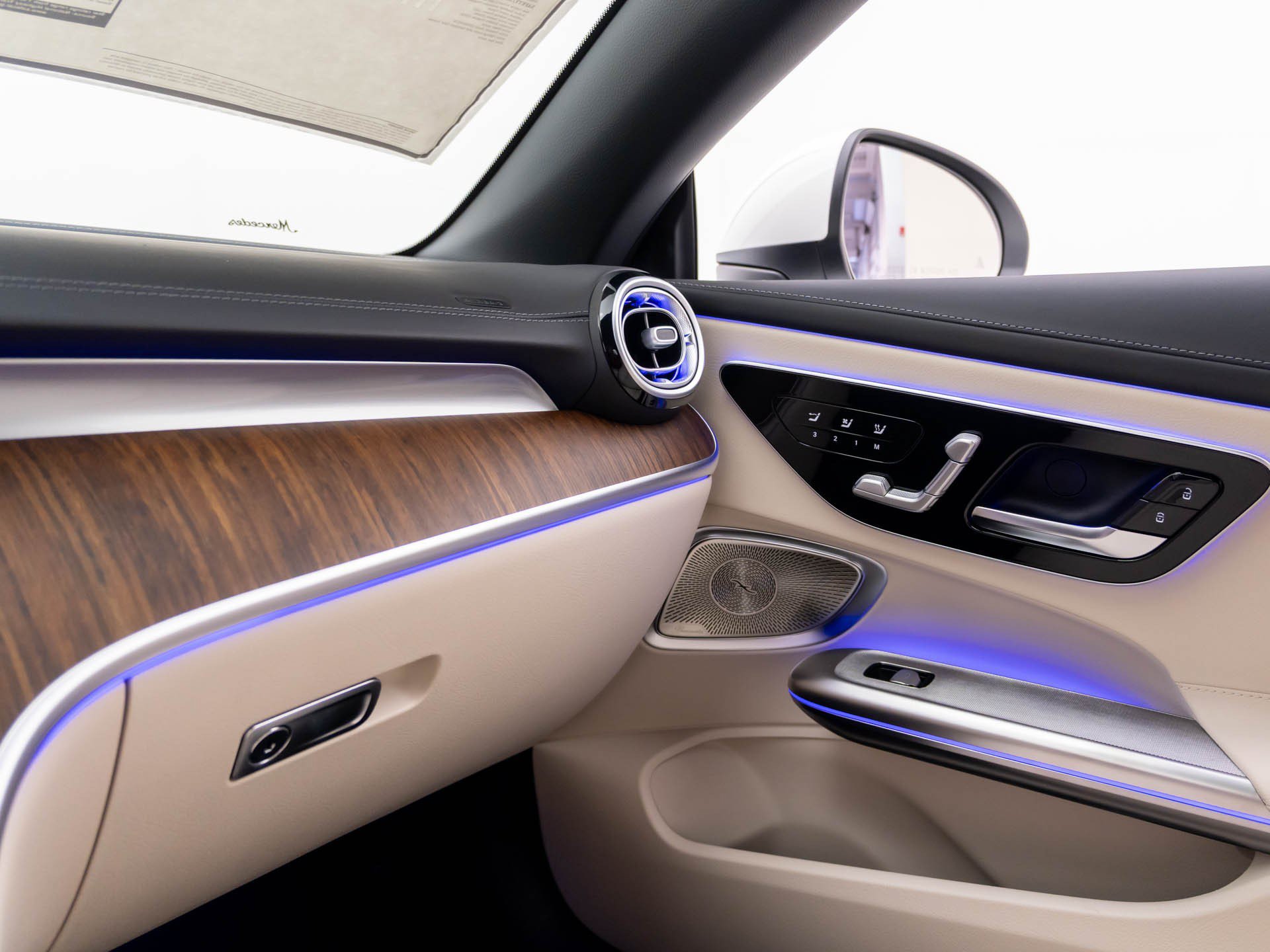 New 2027 Mercedes-Benz CLE 300 4MATIC Cabriolet image 28