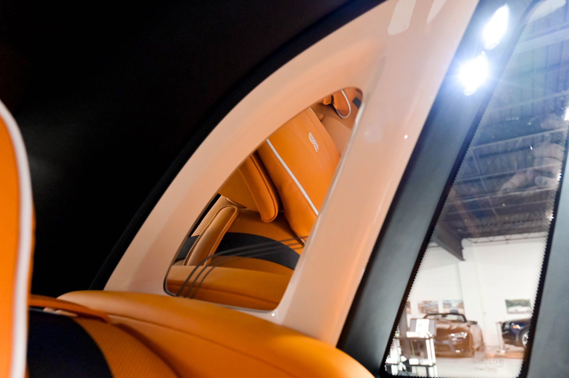 Used 2022 Rolls-Royce Phantom Sedan w/ The Phantom Package RWD image 51