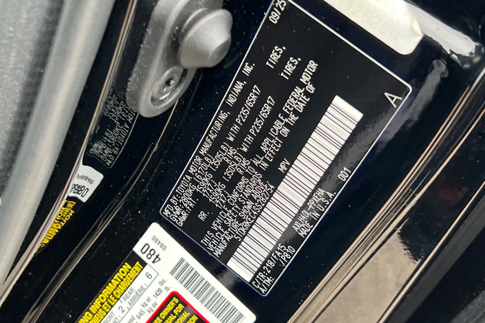 Certified 2025 Toyota Sienna LE FWD image 26