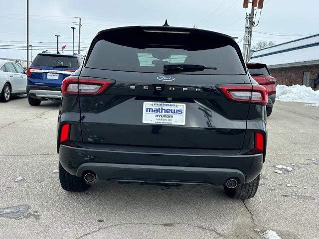 Used 2024 Ford Escape ST-Line image 6