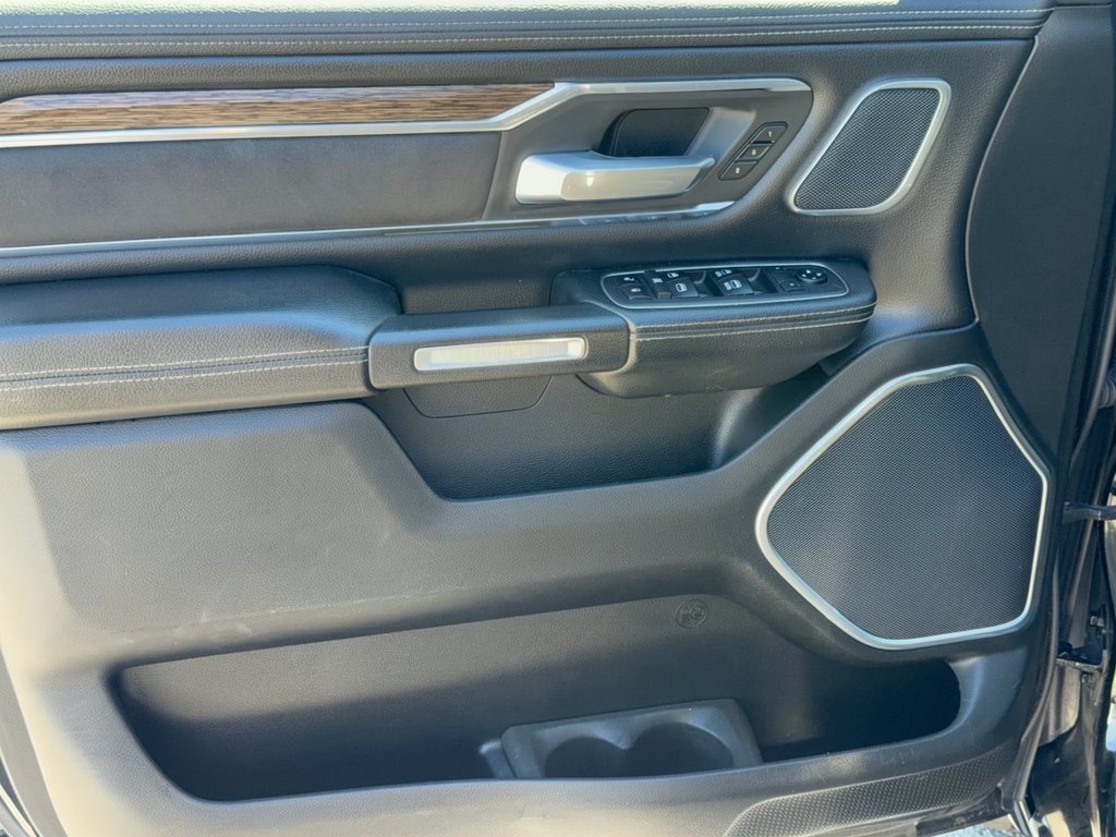 Used 2019 RAM 1500 Laramie RWD image 14