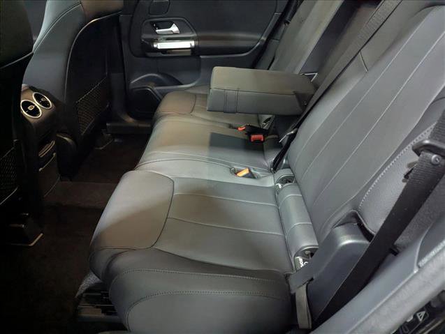 Used 2026 Mercedes-Benz GLB 250 image 17
