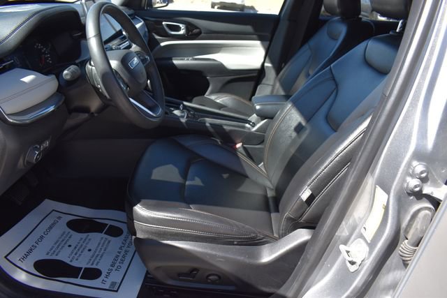 Used 2024 Jeep Compass Limited image 14