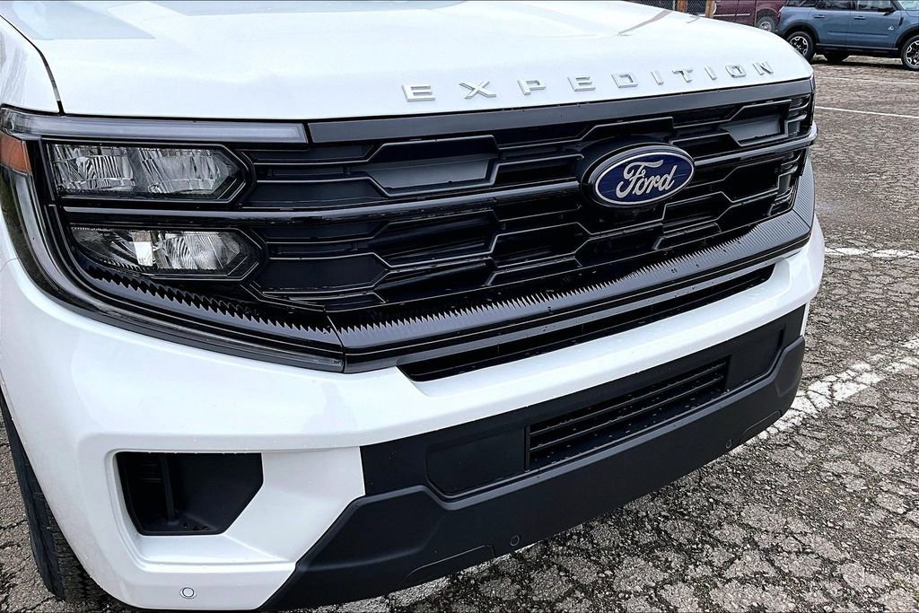 New 2026 Ford Expedition Max Active image 35