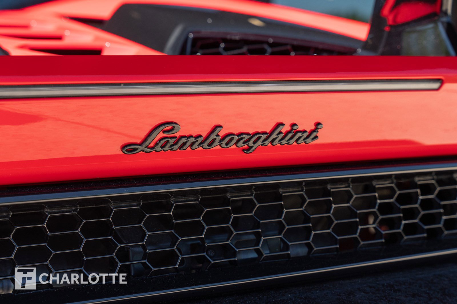 Used 2018 Lamborghini Huracan Performante image 14