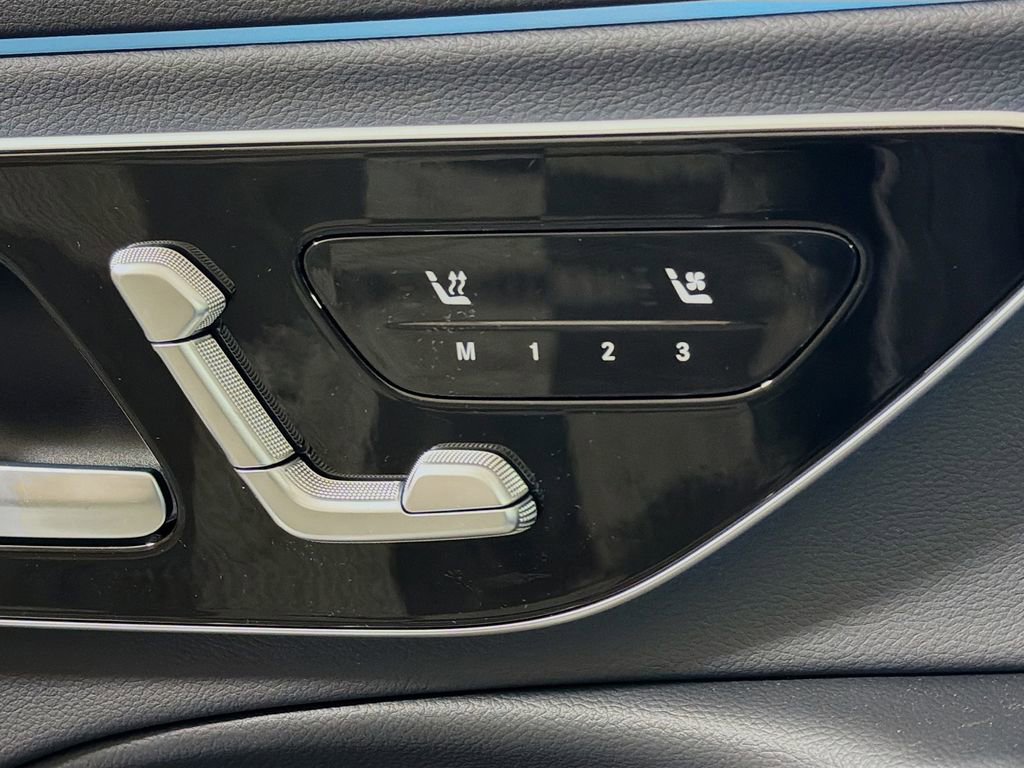 New 2026 Mercedes-Benz E 350 4MATIC Sedan image 23