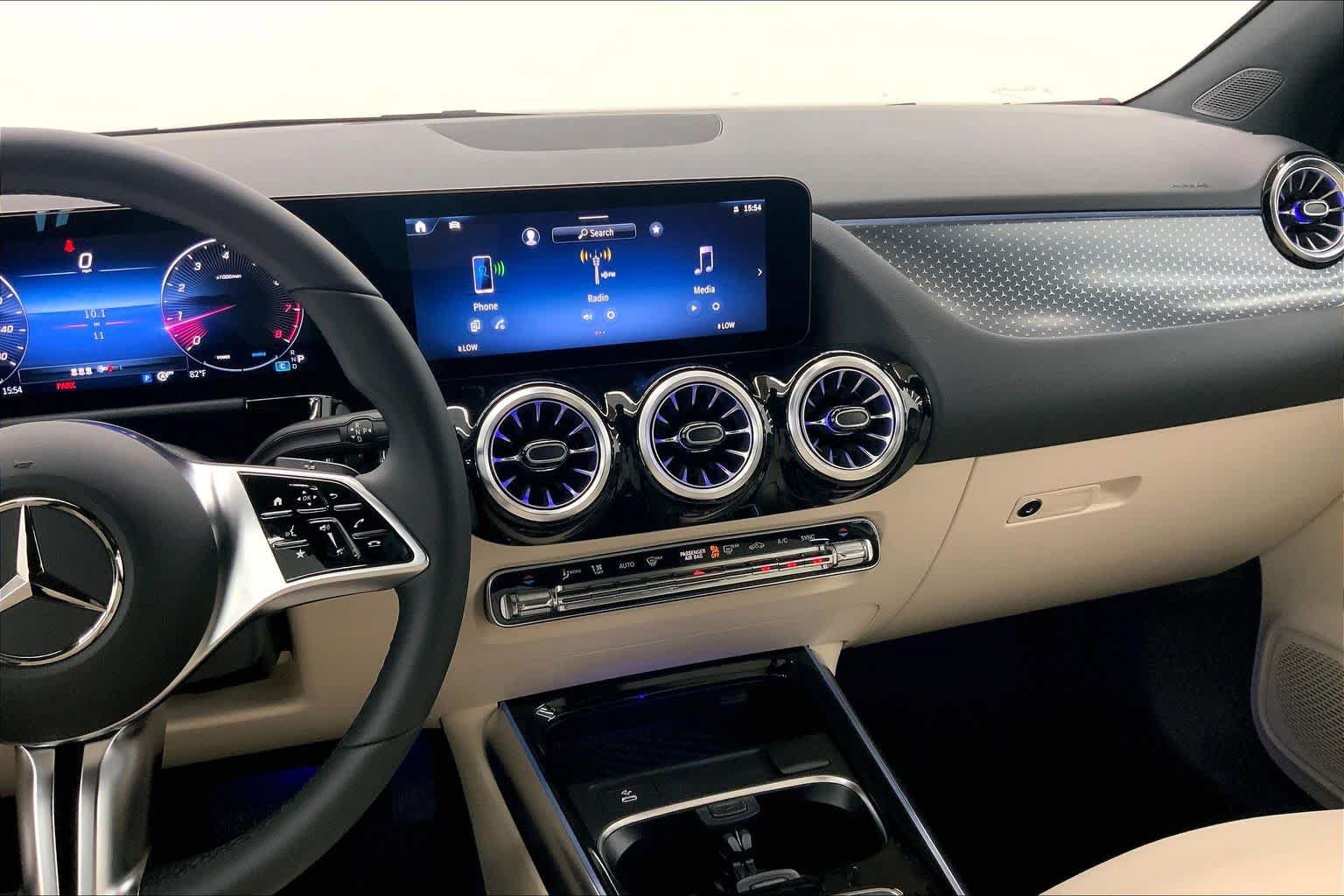 Used 2026 Mercedes-Benz GLA 250 image 24