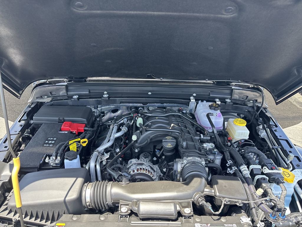 New 2025 Jeep Wrangler Sahara image 24