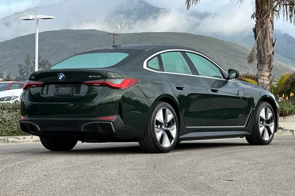 Used 2023 BMW i4 eDrive35 image 3