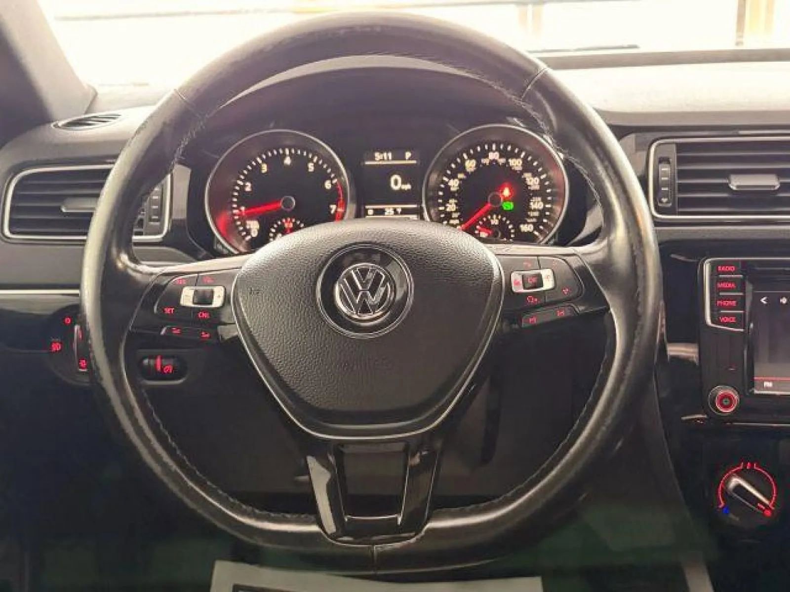 Used 2018 Volkswagen Jetta Sport image 21