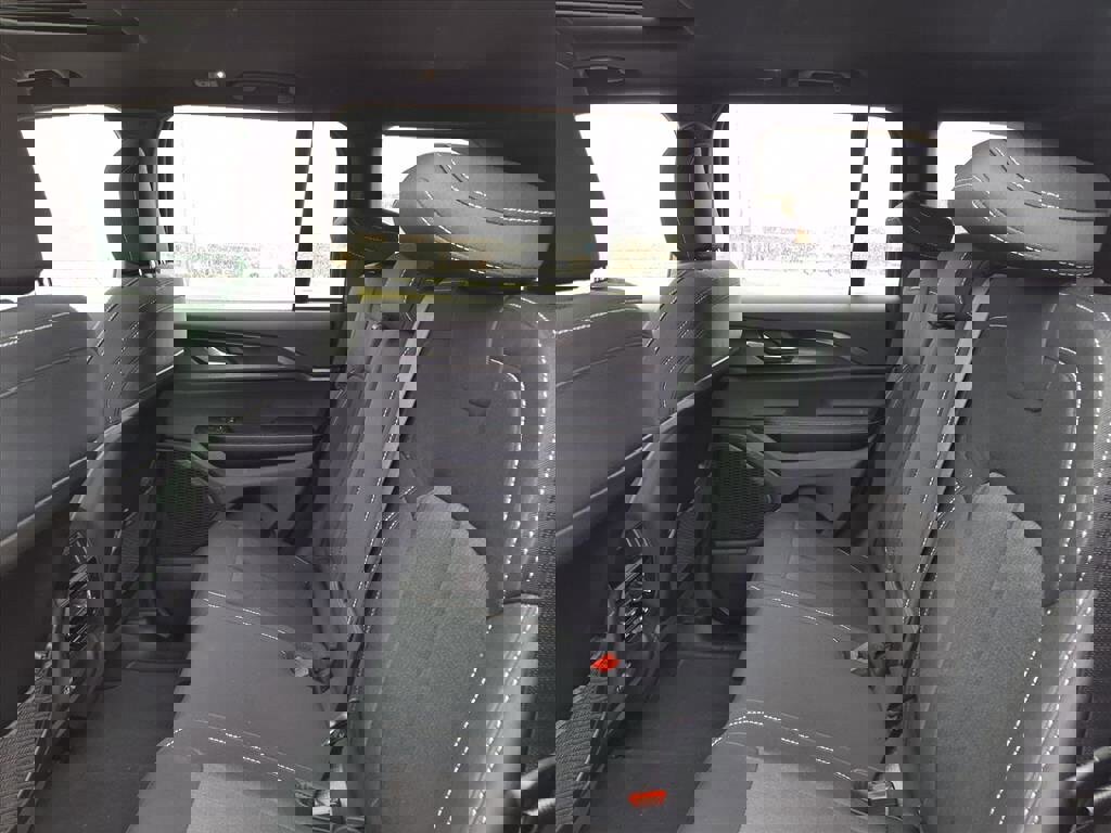 New 2025 Jeep Grand Cherokee Laredo X image 7
