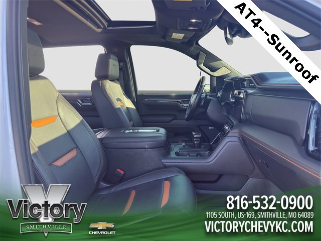 Used 2022 GMC Sierra 1500 AT4 w/ AT4 Preferred Package image 17