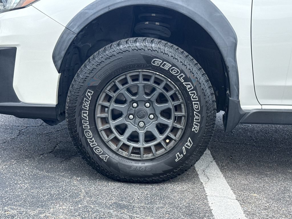Used 2018 Subaru Crosstrek 2.0i Limited AWD/4WD image 9