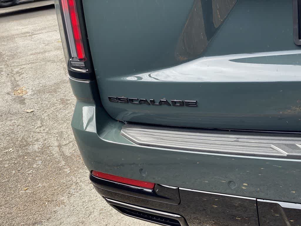 Certified 2026 Cadillac Escalade Sport w/ LPO, ONYX Package AWD/4WD image 10