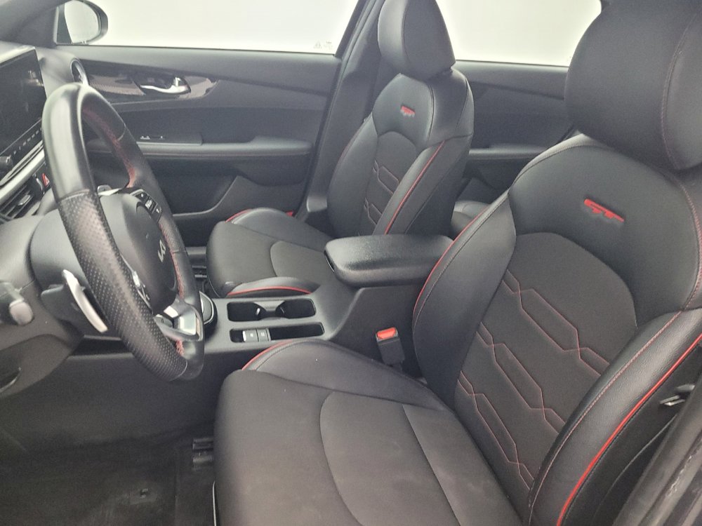Used 2023 Kia Forte GT FWD image 17