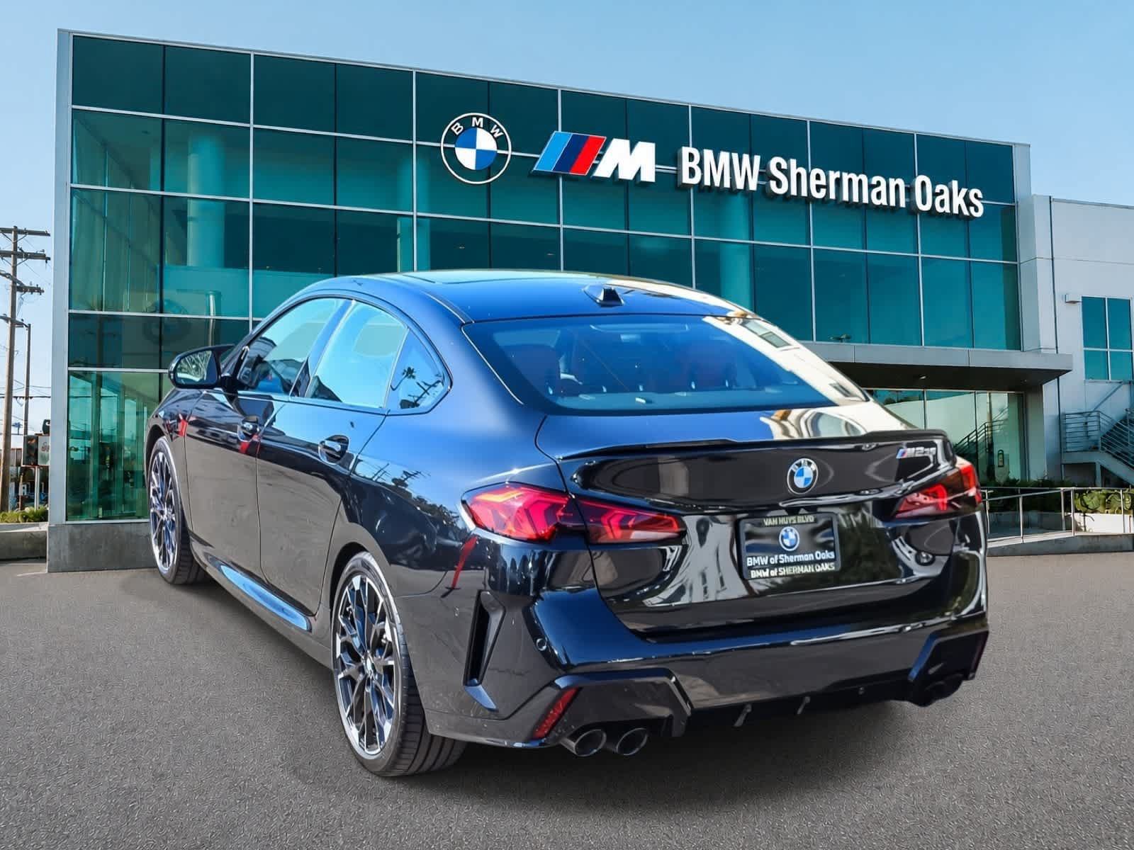 Used 2026 BMW M235i xDrive w/ Premium Package AWD/4WD image 6
