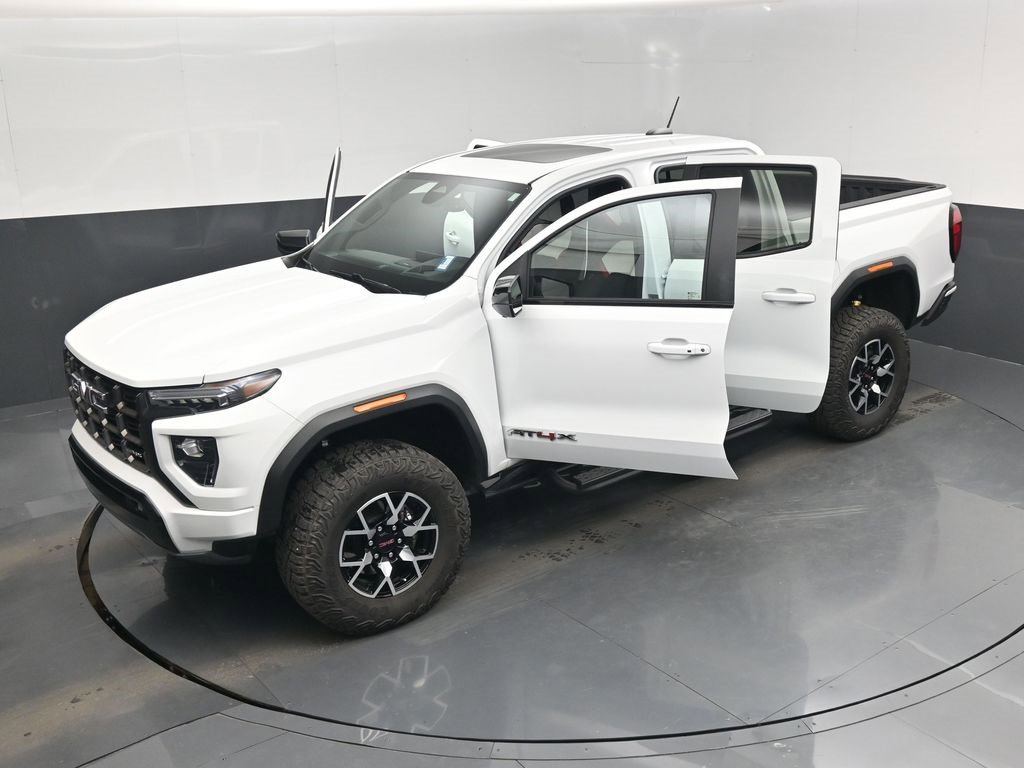 Used 2024 GMC Canyon AT4X image 59