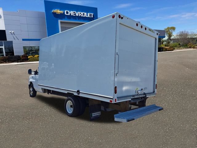 Used 2024 Ford E-450 and Econoline 450 Super Duty RWD image 23