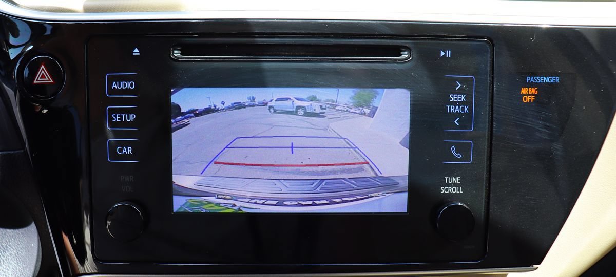 Used 2018 Toyota Corolla LE w/ Carpet Mat Package (TMS) FWD image 47