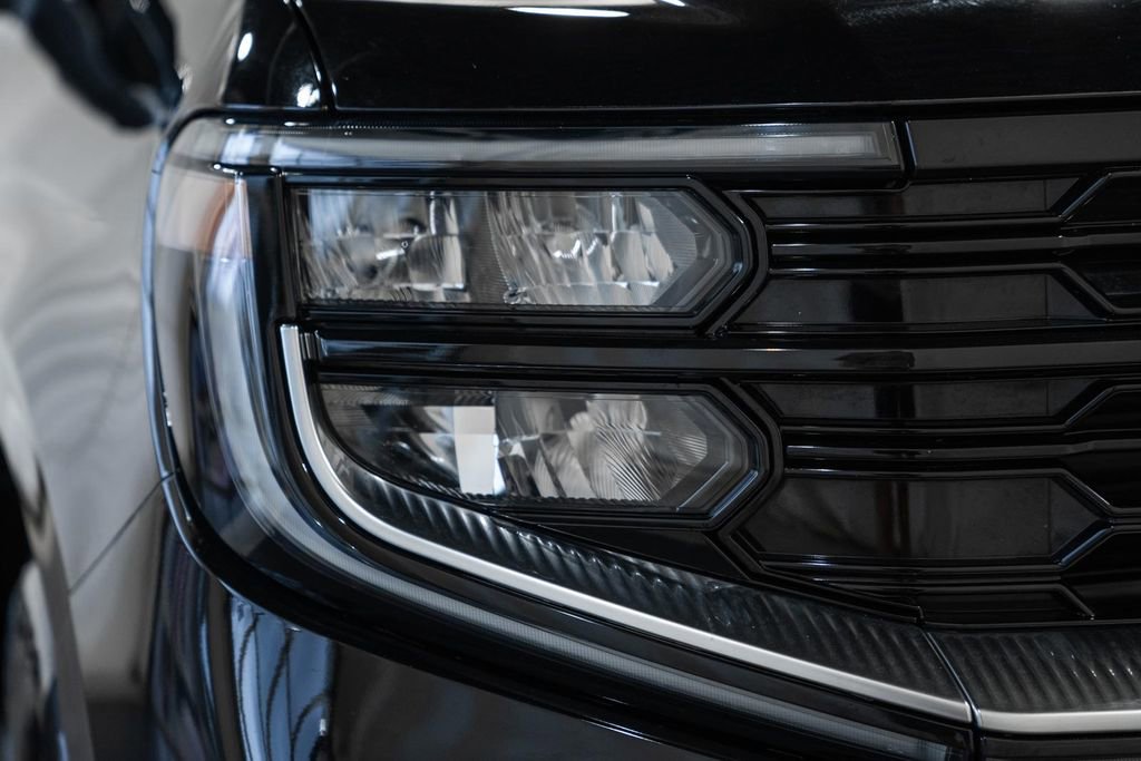 Used 2025 Ford Expedition Max Platinum image 22