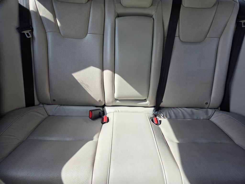 Used 2019 Honda Insight Touring image 30