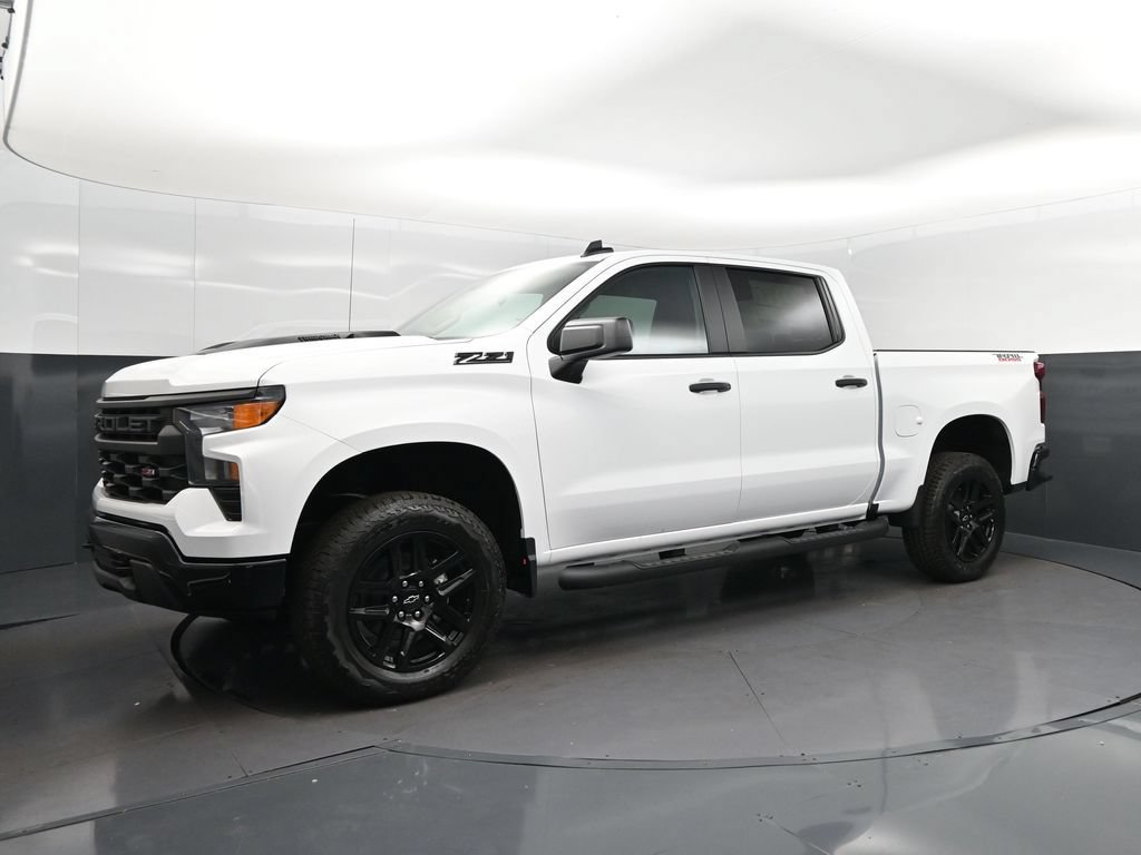 New 2026 Chevrolet Silverado 1500 Custom Trail Boss w/ Turbomax Blackout Package AWD/4WD image 3