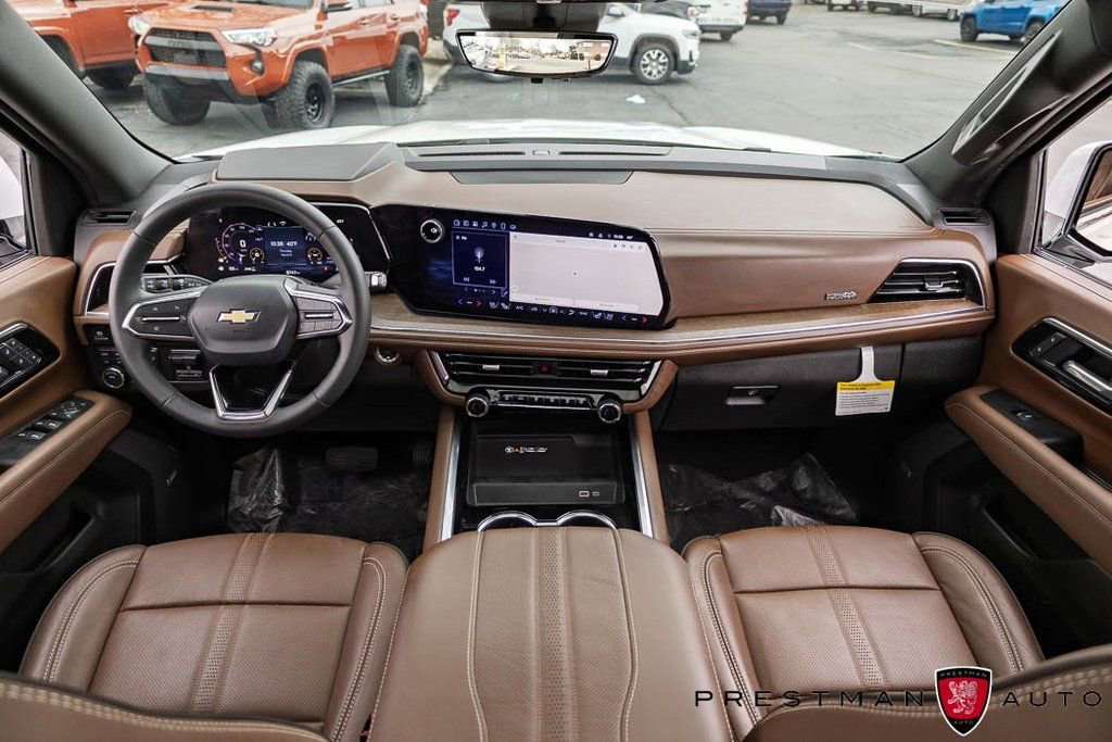 Used 2025 Chevrolet Suburban High Country w/ Sun And Tow Package image 40