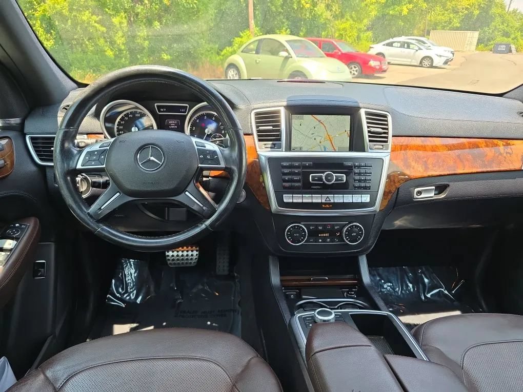 Used 2015 Mercedes-Benz ML 400 4MATIC image 13