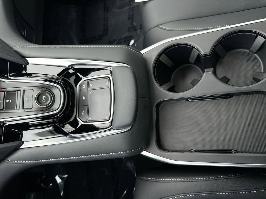 Used 2025 Acura RDX SH-AWD image 21