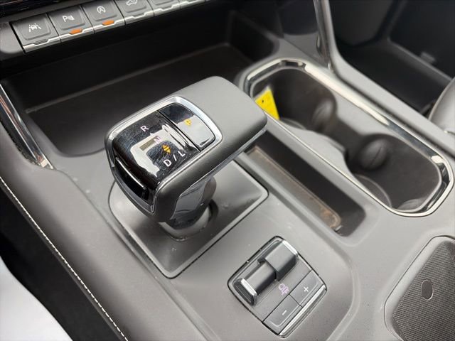 Used 2024 GMC Sierra 1500 AT4X AWD/4WD image 21