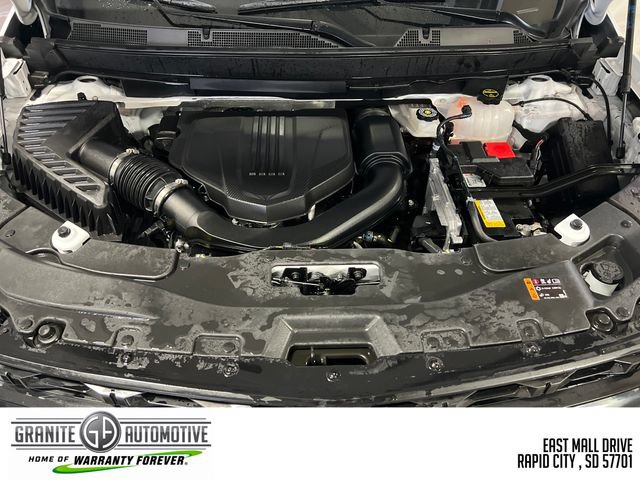 Used 2024 Chevrolet Traverse RS AWD/4WD image 28