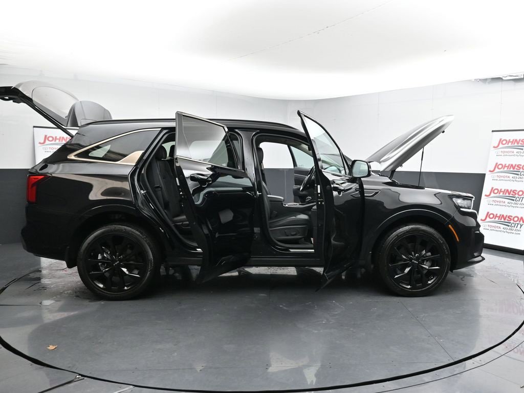 Used 2022 Kia Sorento SX image 47