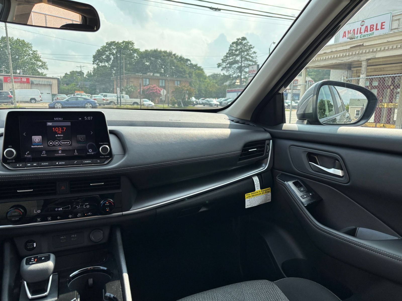 Used 2026 Nissan Rogue SV AWD/4WD image 37