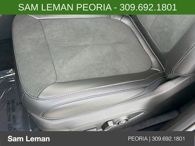 New 2025 Jeep Grand Cherokee L Altitude image 18