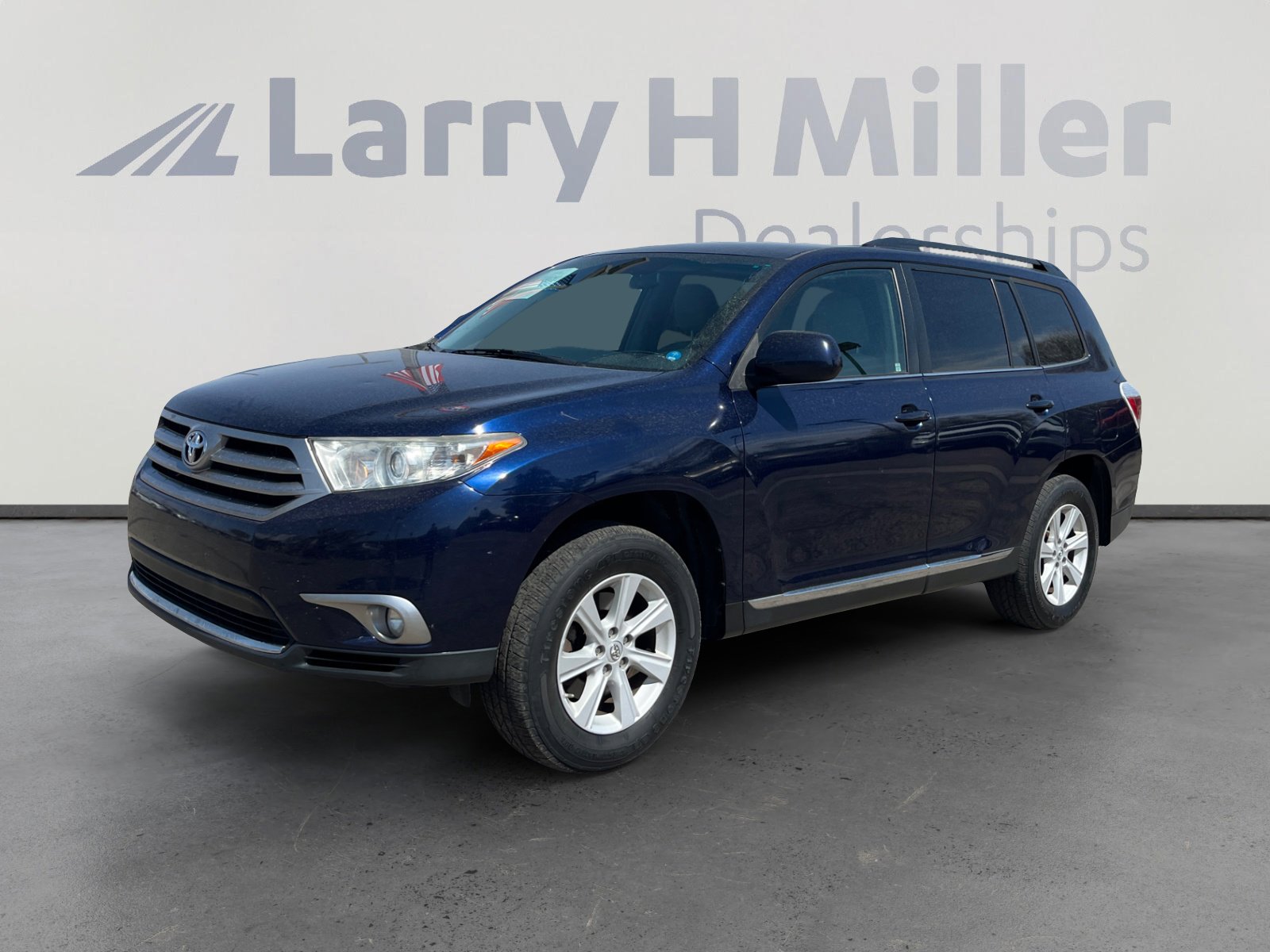 Used 2013 Toyota Highlander Plus image 1