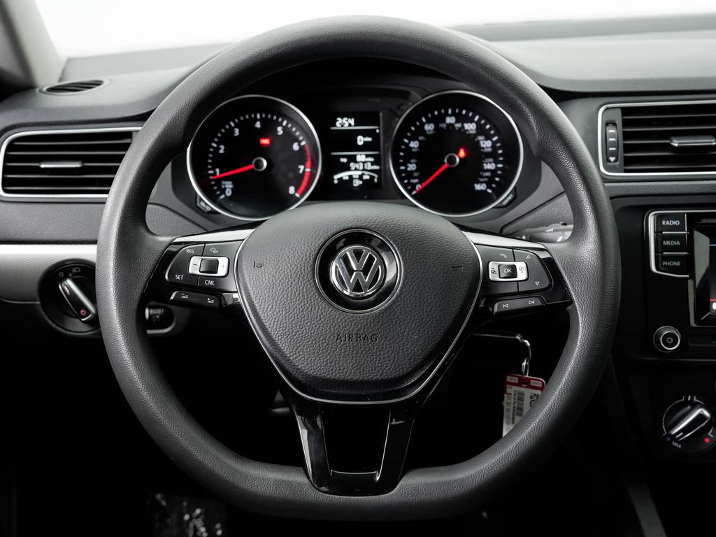 Used 2017 Volkswagen Jetta S w/ Jetta S Cold Weather Package FWD image 12