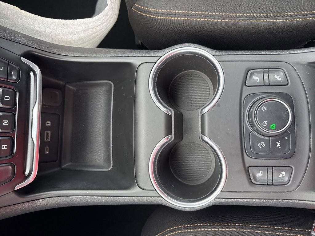 Used 2020 GMC Terrain SLE w/ Driver Convenience Package image 20