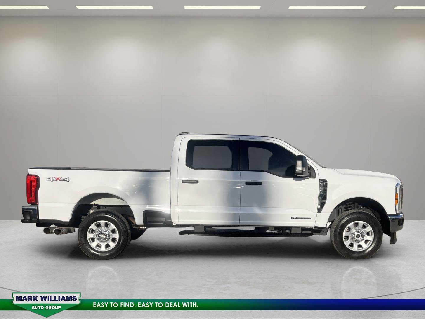 Used 2024 Ford F250 XLT image 2