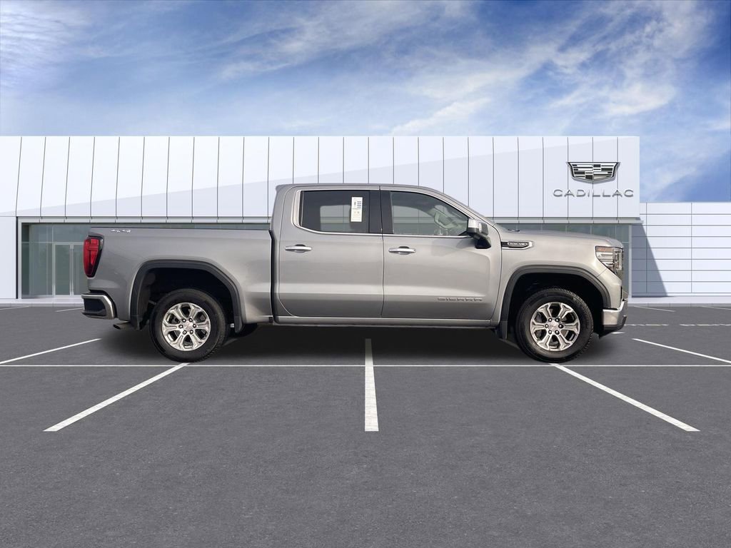 Used 2025 GMC Sierra 1500 SLT image 9