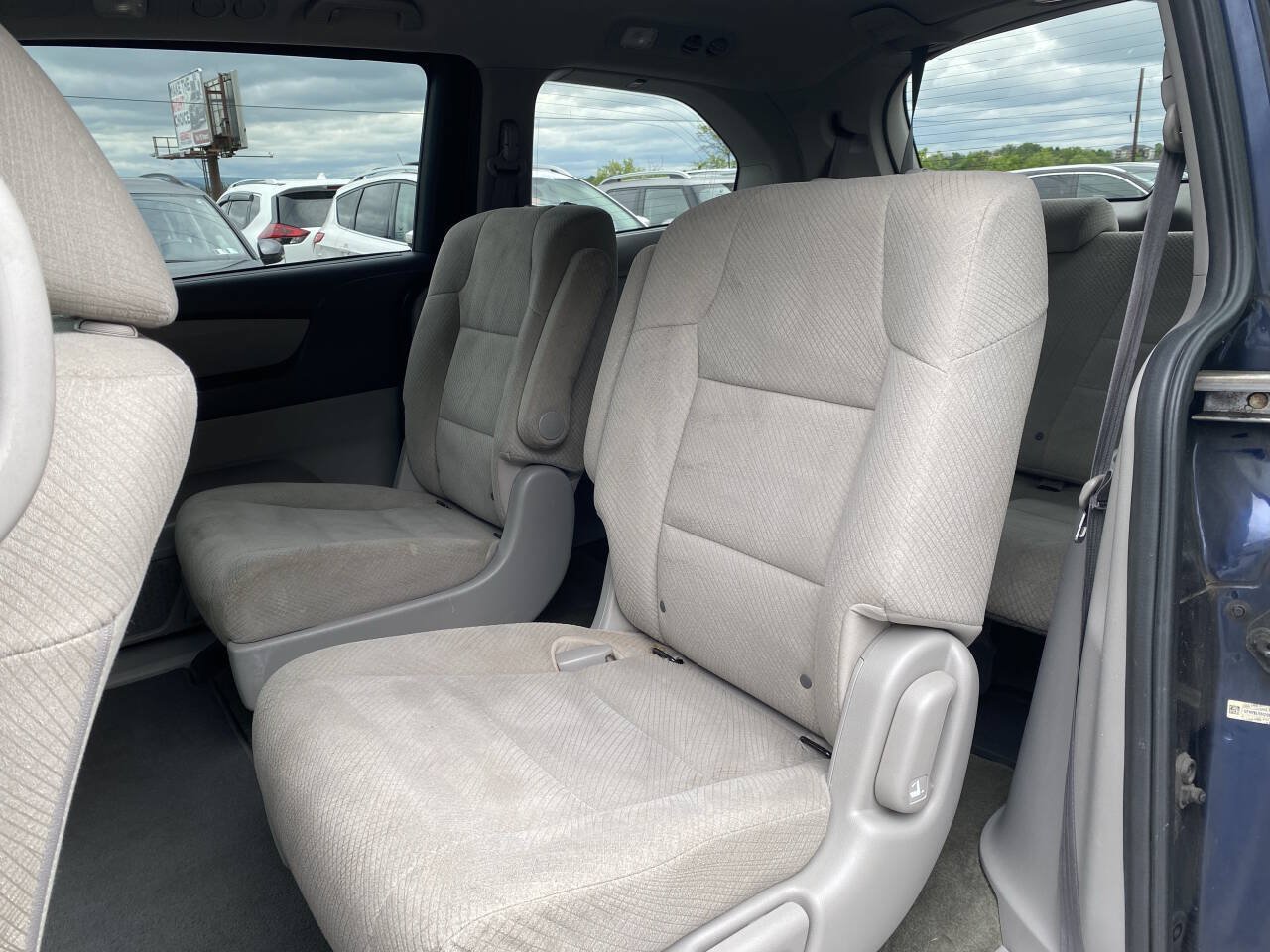 Used 2016 Honda Odyssey LX image 13