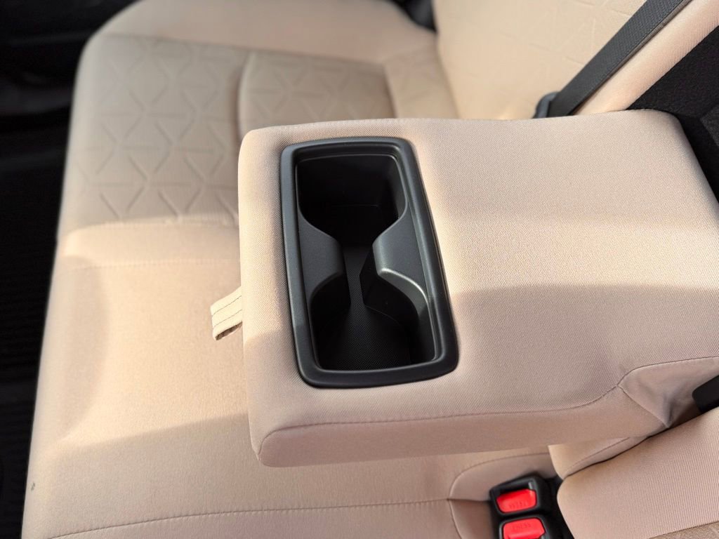 Used 2021 Toyota RAV4 XLE image 7