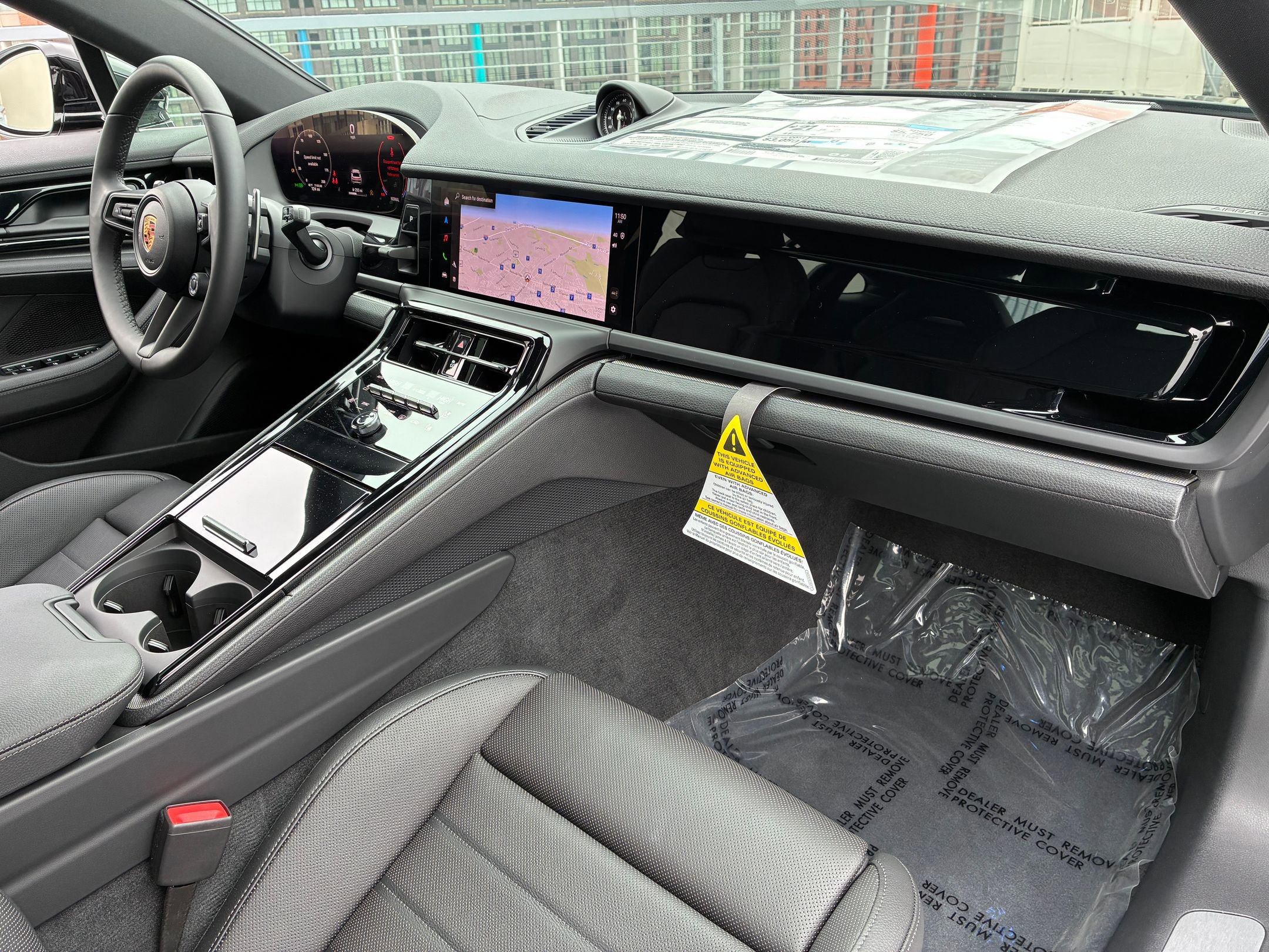 Certified 2025 Porsche Panamera 4 image 22