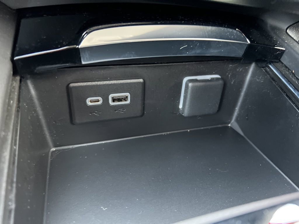 Used 2023 Buick Envision Preferred w/ Sport Touring Package image 56